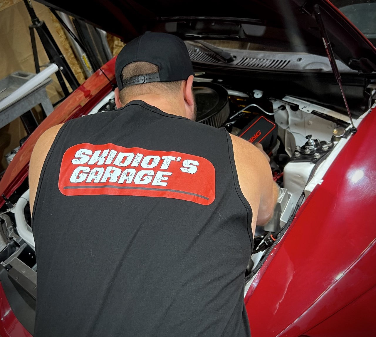 Skidiots Garage Tank Top